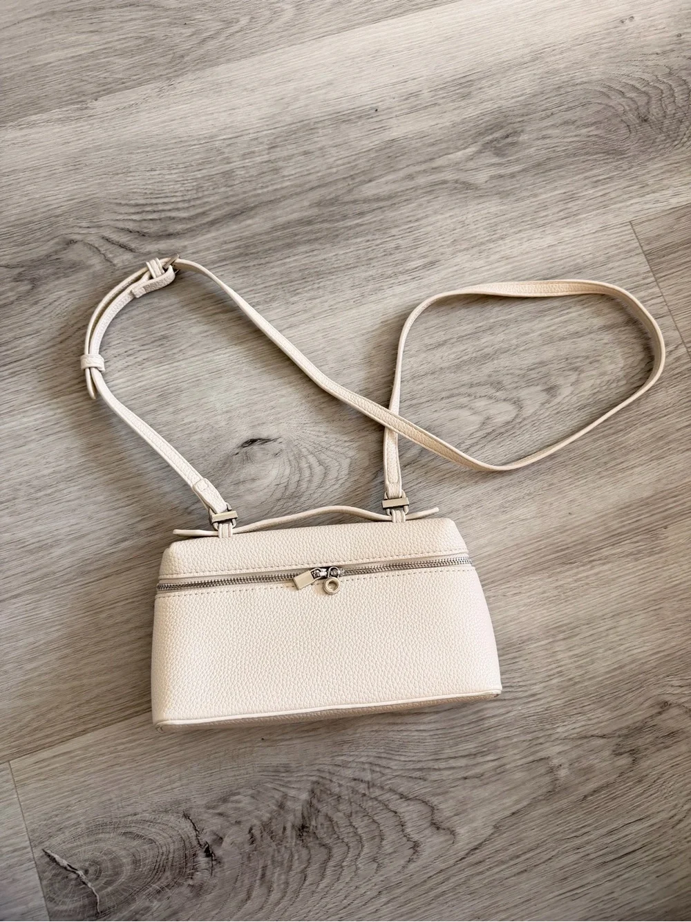 Cream White Mini Crossbody Bag – Adjustable Strap